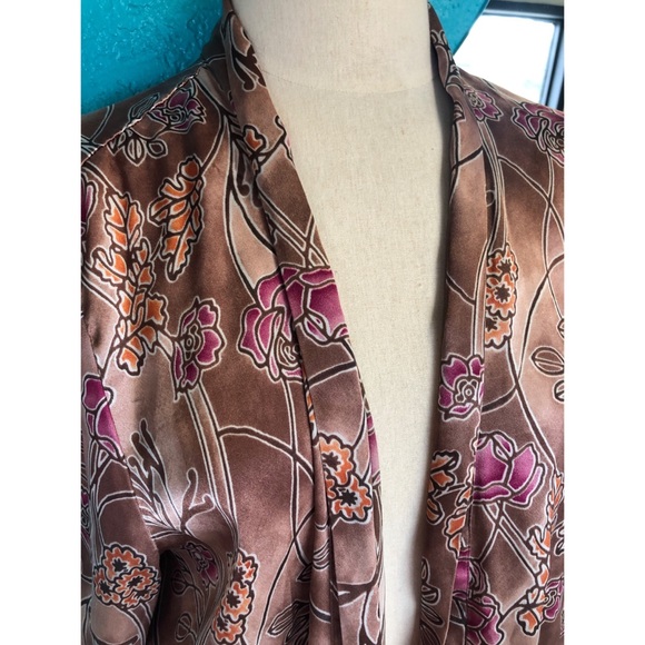 Satin Robe - Picture 2 of 3